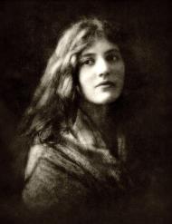 Iseult Gonne Iseult Gonne