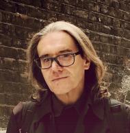 Стівен Вуллі